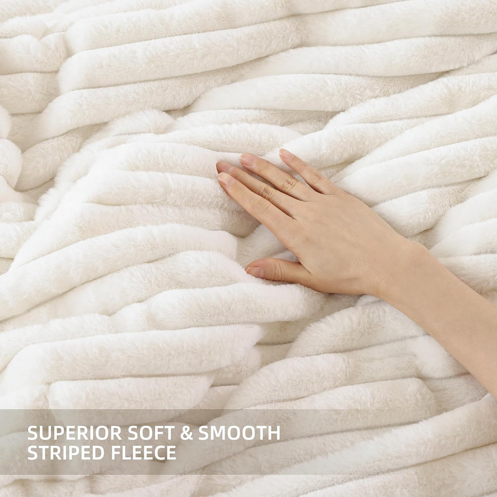 Fluffy Full Size Comforter 3 PCS - Cream White Fleece Bedding Set