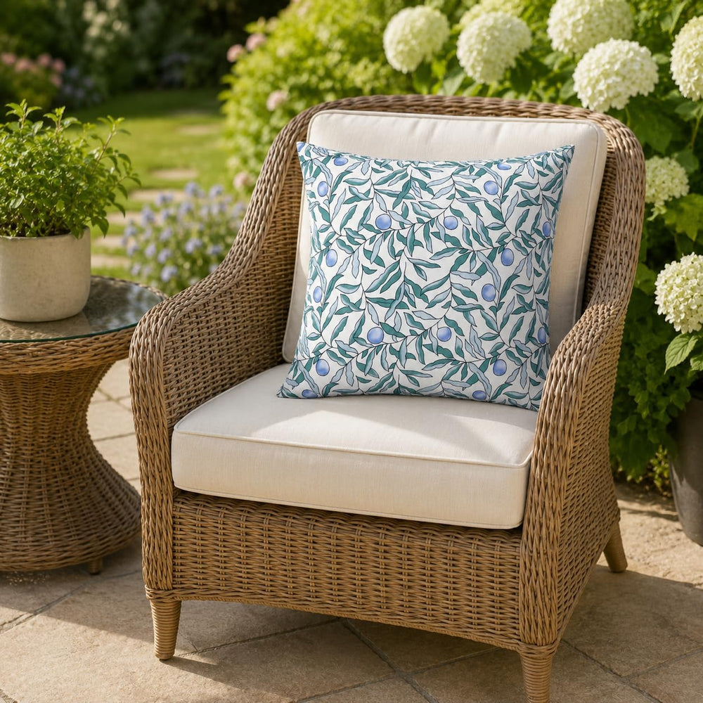 Outdoor/Indoor Decorative Throw Pillows 18×18 Inch