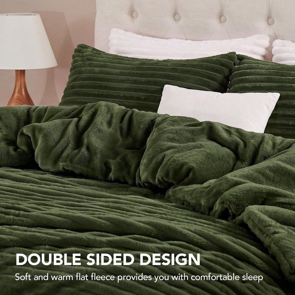 HYLEORY Fluffy Queen Comforter Set 3 Pieces - Fleece Fluffy Soft & Warm P...