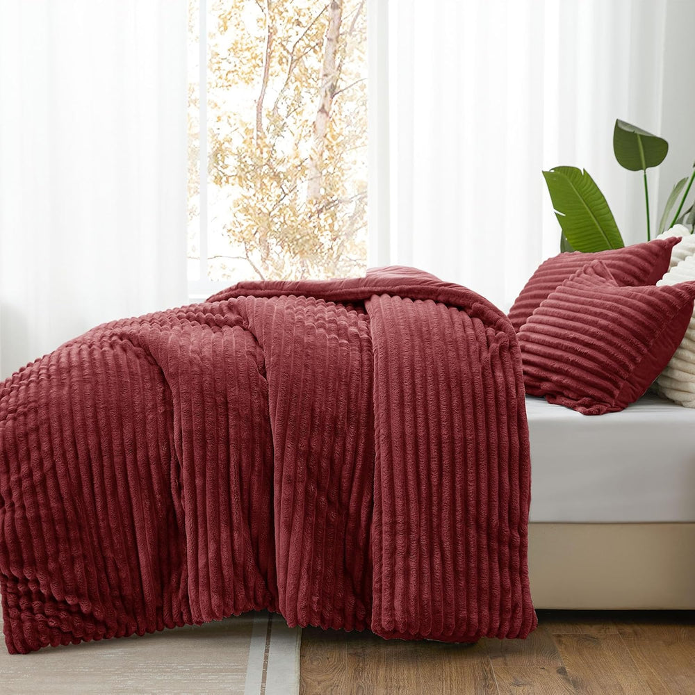 BEDELITE Fleece Queen Comforter Set, Fluffy Bed Set, Burgundy