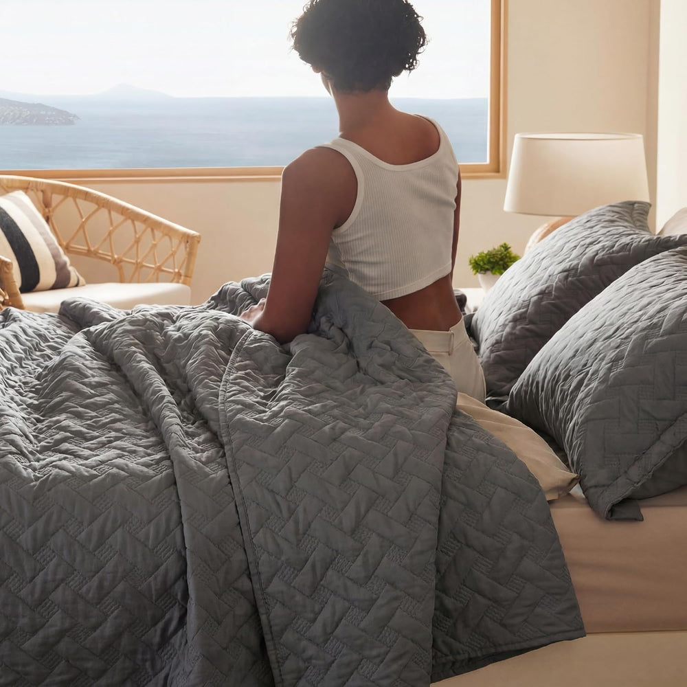 Bedsure Quilts King Size - Grey Bedspreads King Size with Basket Weave Patter...