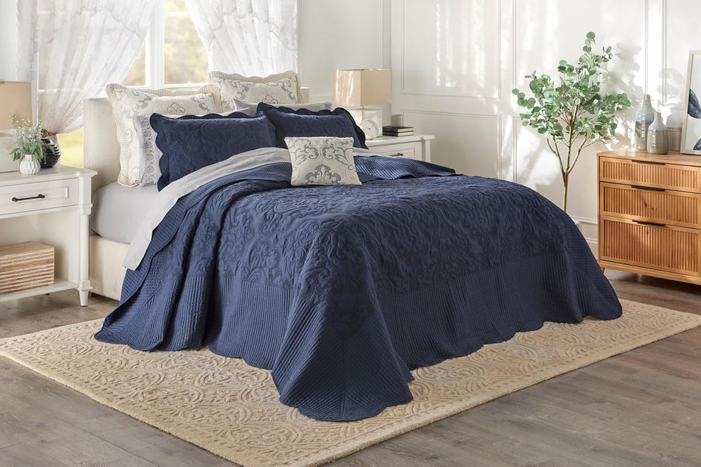 BrylaneHome Amelia Bedspread
