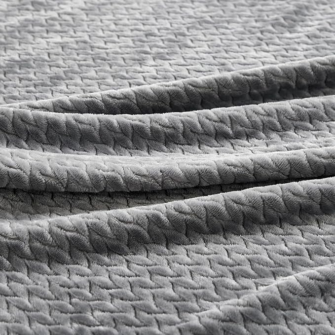 Oversized King Fleece Blanket 120x120 Inches, Seamless Soft Cozy 3D Jacquard - Image 4
