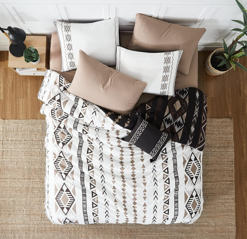 Queen Comforter Set - 7 Pieces Western Bedding Set Reversible Bed in A Bag