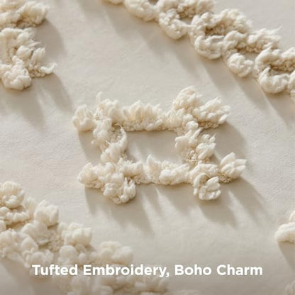 bedsure tufted boho comforter set king, bedroom decor shown in use