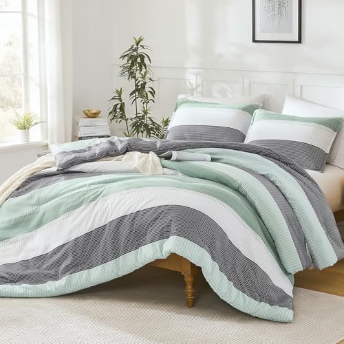 litanika queen comforter set - 3 pieces stripe, close-up detail