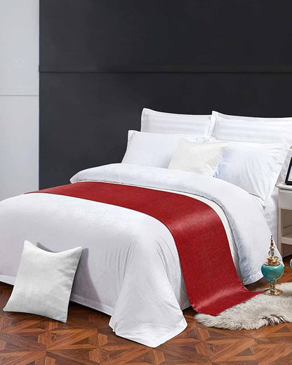 Farmhouse Red Linen Bottom Bed Runners - Image 4