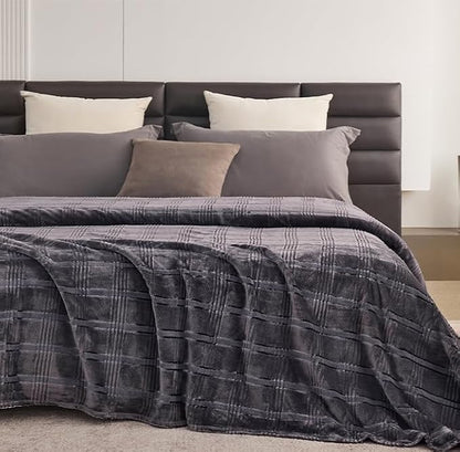 Oversized King Fleece Blanket 120x120 Inches, Seamless Soft Cozy 3D Jacquard - Image 2