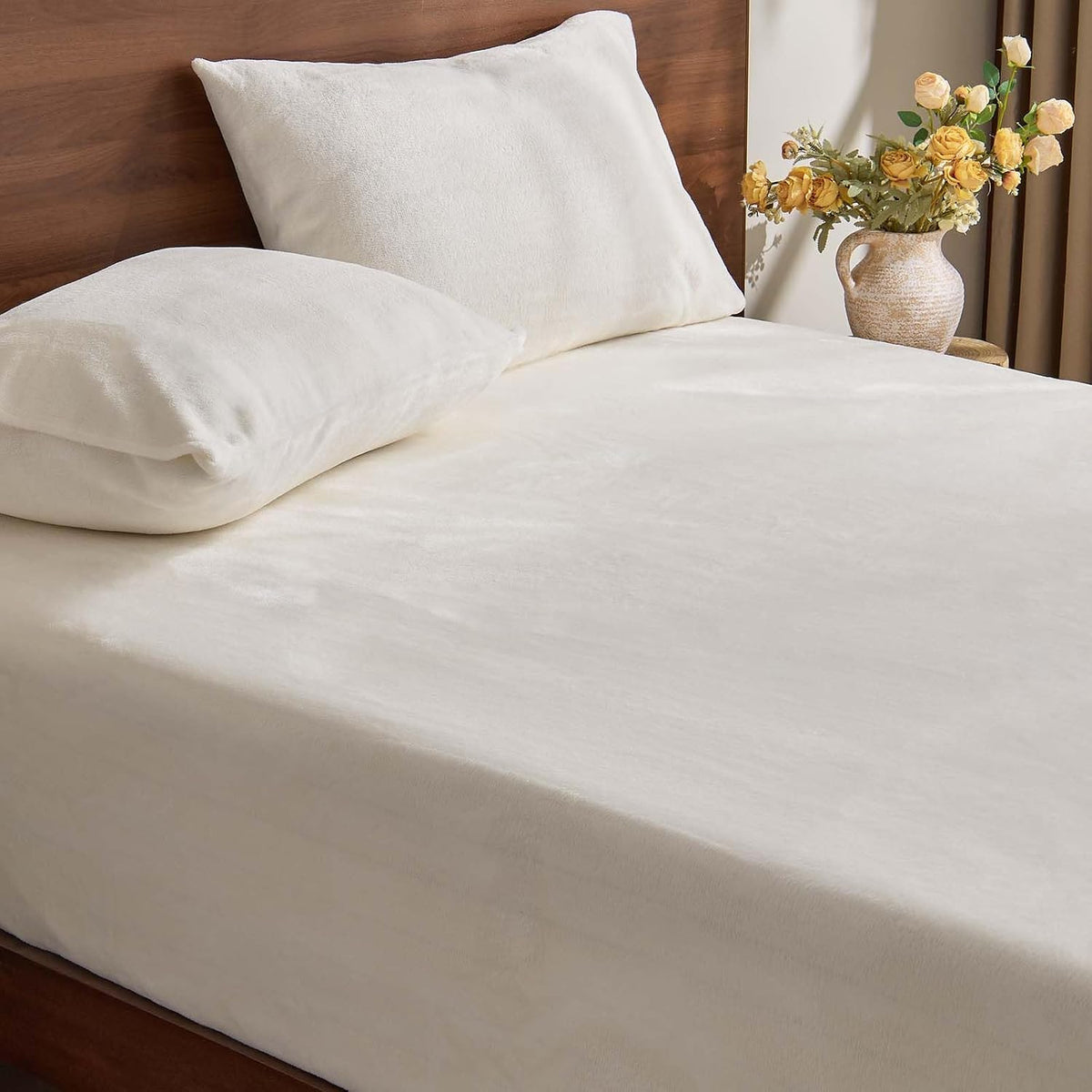 bedelite fleece queen fitted sheet & pillowcases set, main product view