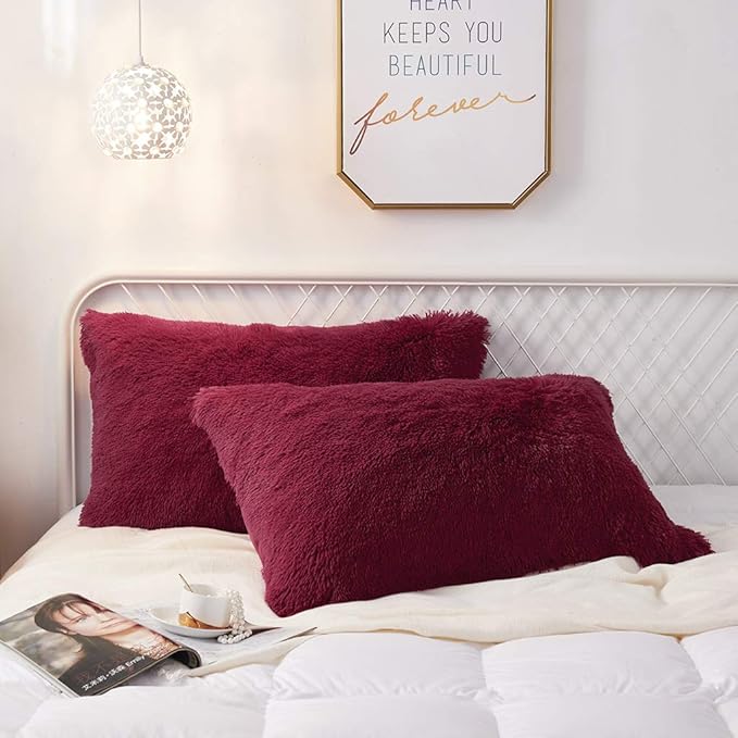Uhamho Set of 2 Faux Fur Throw Pillow Covers Soft Velvet Decorative Pillowcases - Image 3