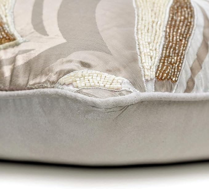 The HomeCentric King/Queen/Twin Ivory Luxury CA King 86"x18" Bed Runner - Image 5