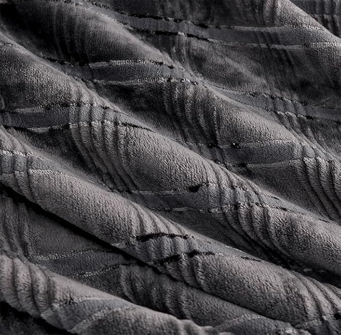 Oversized King Fleece Blanket 120x120 Inches, Seamless Soft Cozy 3D Jacquard - Image 5