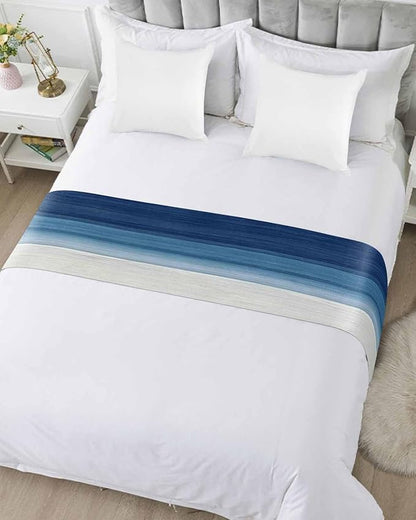 Abstract Navy Blue Ombre Stripe Art Bed Runners - Image 3