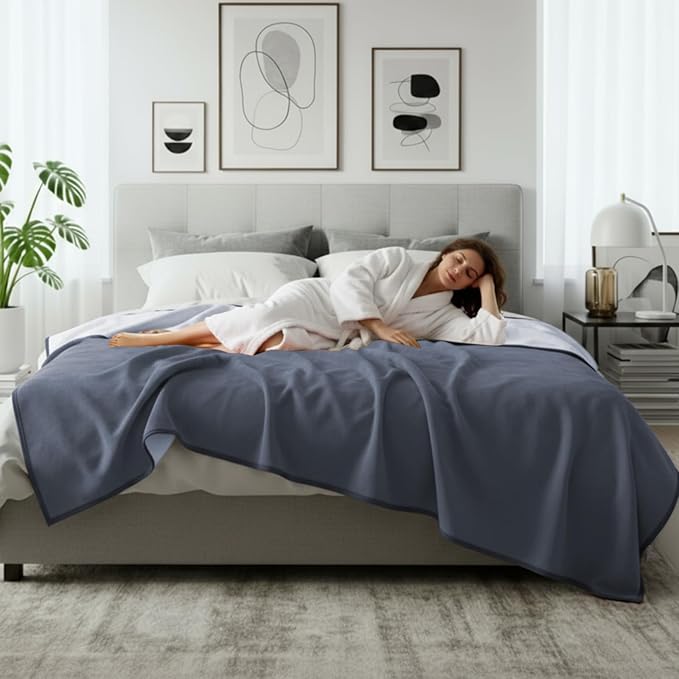 Waterproof Blanket for Bed Couch Sofa, Fleece and Flannel Waterproof Mat - Image 6