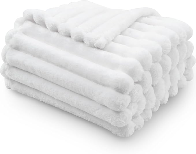 NEWCOSPLAY Super Soft Throw Blanket White Premium Silky Flannel Fleece 3D - Image 2