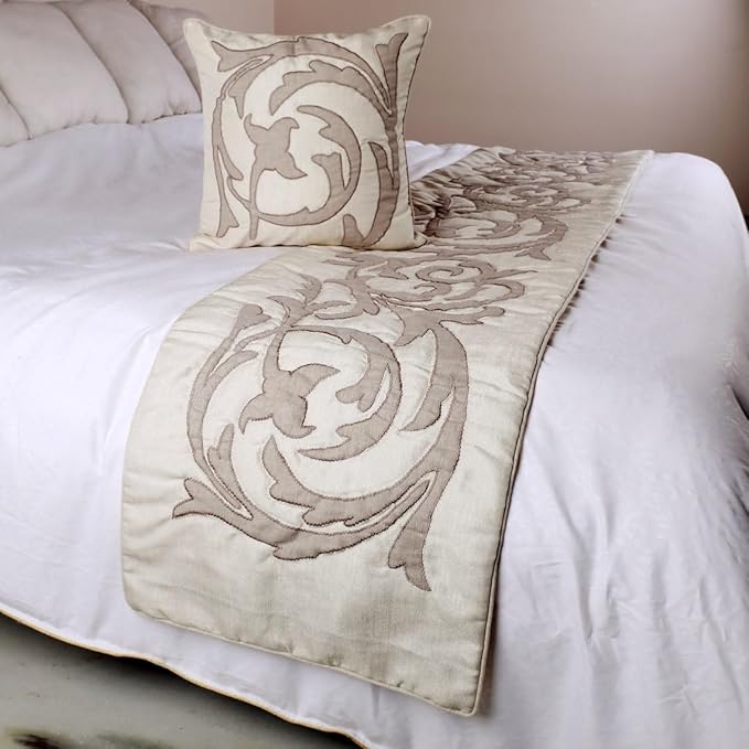 The HomeCentric Designer Ivory & Beige Full 68 x 18 inch Bed Runner Without - Image 4