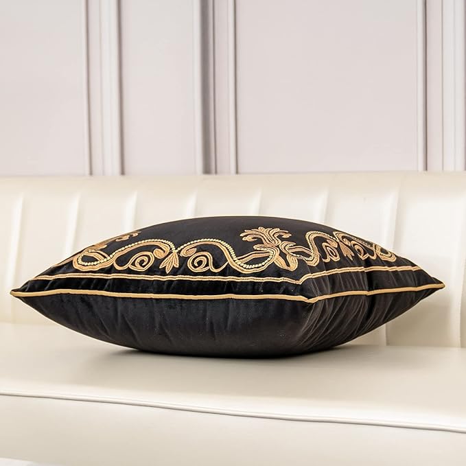 Aeckself European Floral Pillow Cover 24x24 Inch, Large Luxury Velvet - Image 4