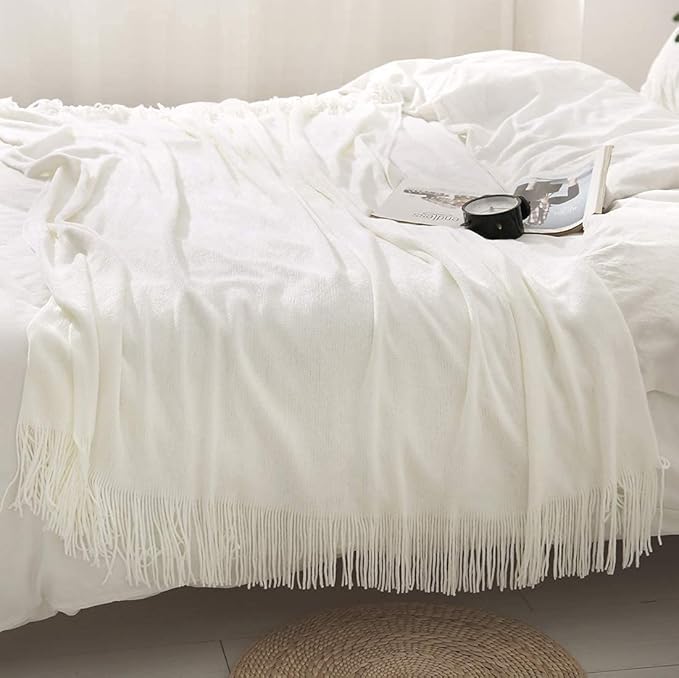 Homiest Decorative Knitted Throw - Image 3