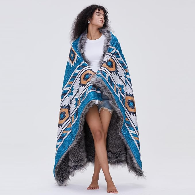 Luxury Plush Faux Fur Throw Blanket - Image 7