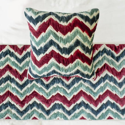 The HomeCentric King/Queen/Twin Red & Blue Luxury CA King 86"x18" Bed Runner - Image 3