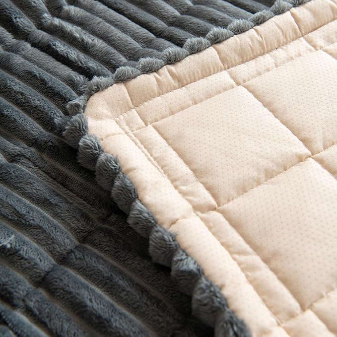 Non Slip Fuzzy Pet Couch Covers - Image 9