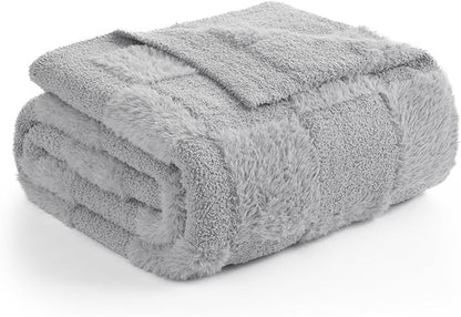 Snuggle Sac Faux Fur Throw Blanket - Image 5
