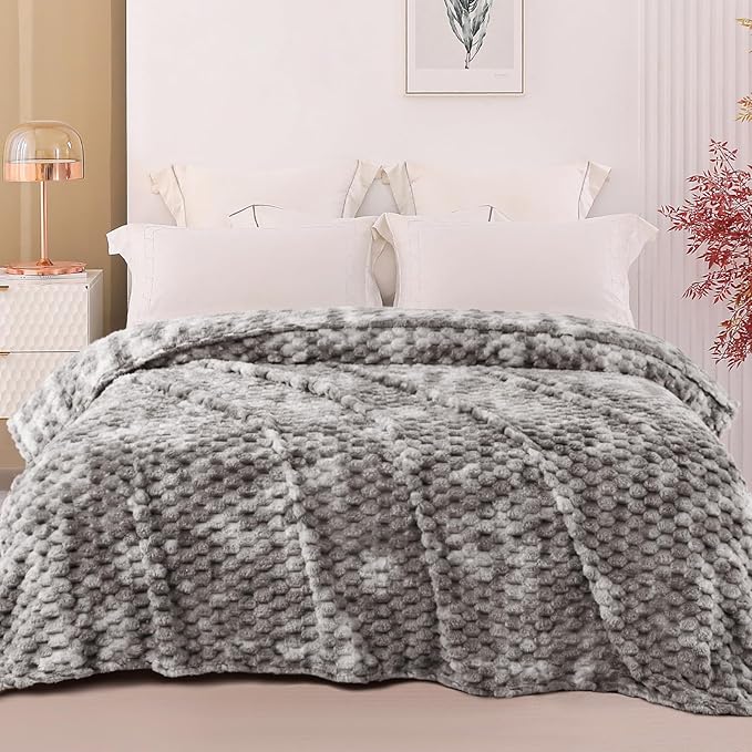 Exclusivo Mezcla Queen Size Fleece Blanket - Image 2