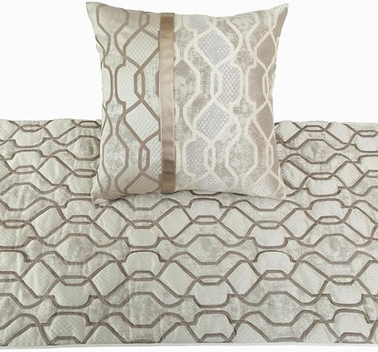 The HomeCentric King/Queen/Twin Ivory & Silver Decorative CA King 86"x18" Bed - Image 3