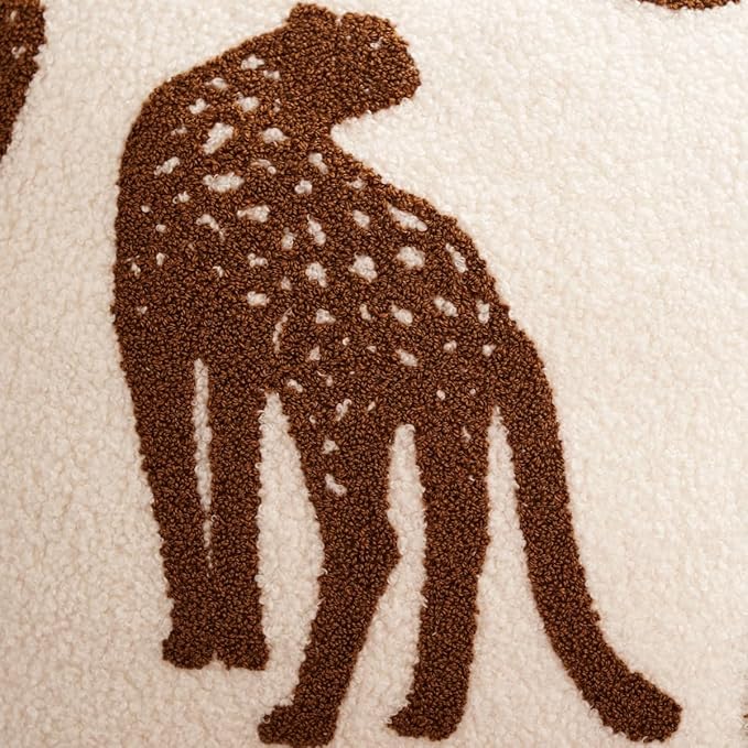 Avigers 18 x 18 Inch Throw Pillow Cushion Cover, Fluffy White Leopard Cheetah - Image 4