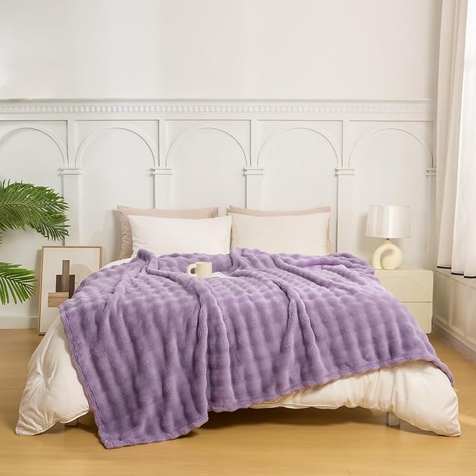YUSOKI Luxury 3D Bubble Throw Blanket 3.1lb, All Ages, Home Decoration - Image 3