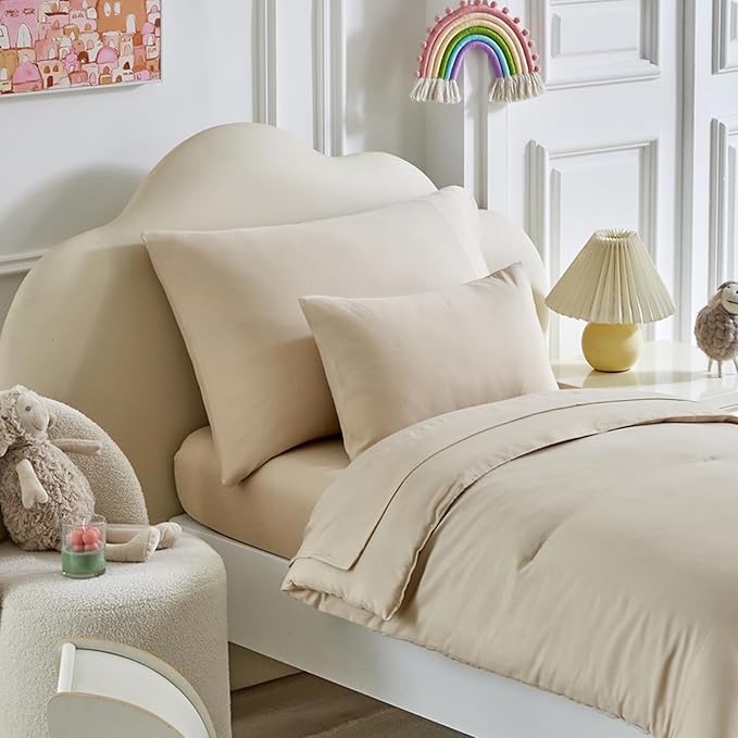 Toddler Bedding Set by Uozzi+Bedding