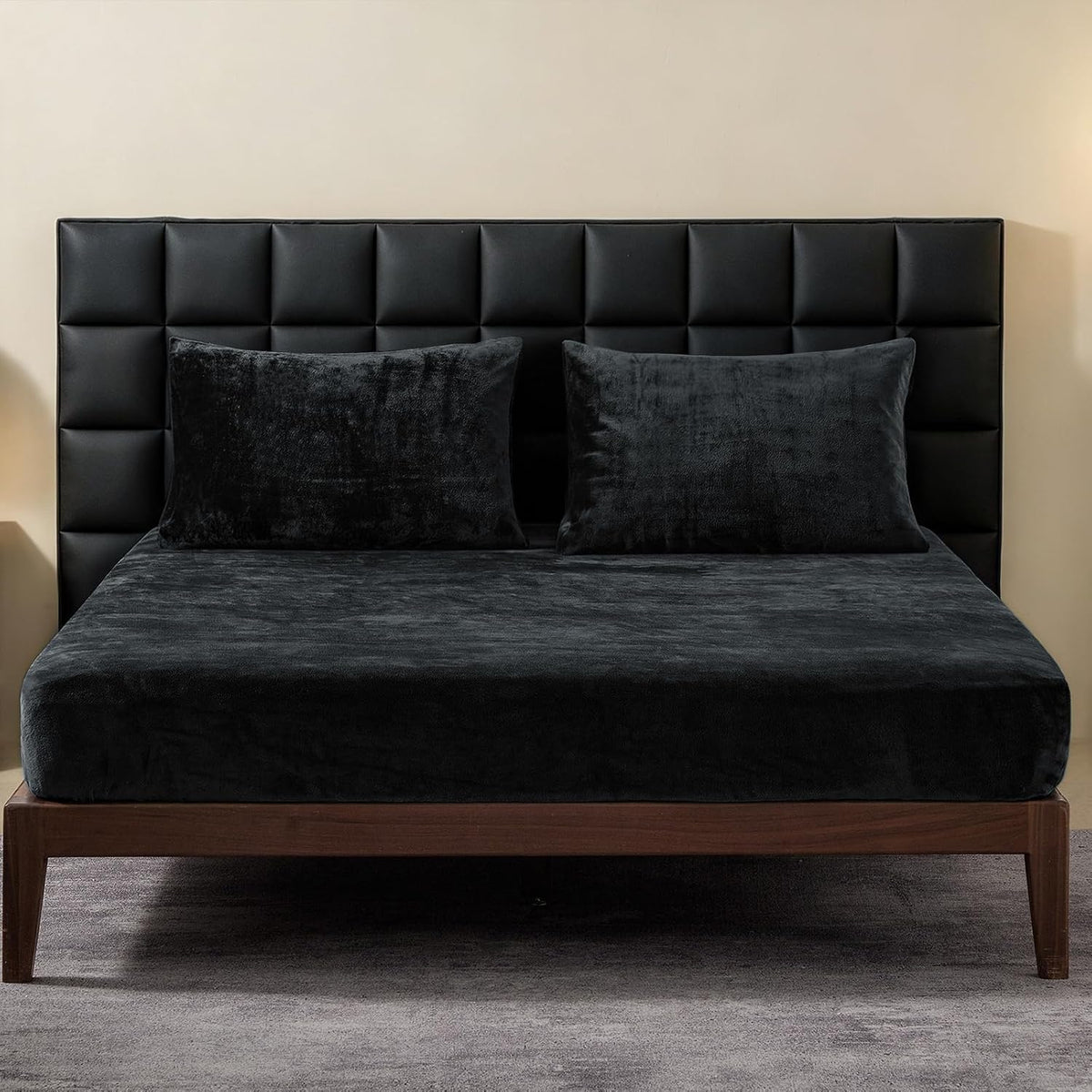 warmdern velvet fitted sheet and pillowcase set 3, main product view