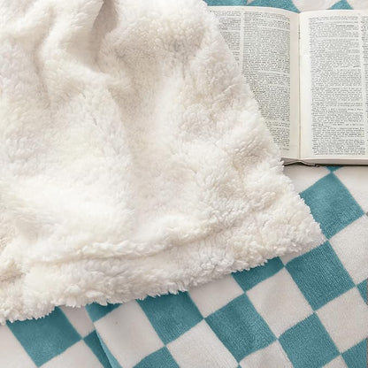 LOMAO Sherpa Throw Blanket Fleece Blanket - Image 3