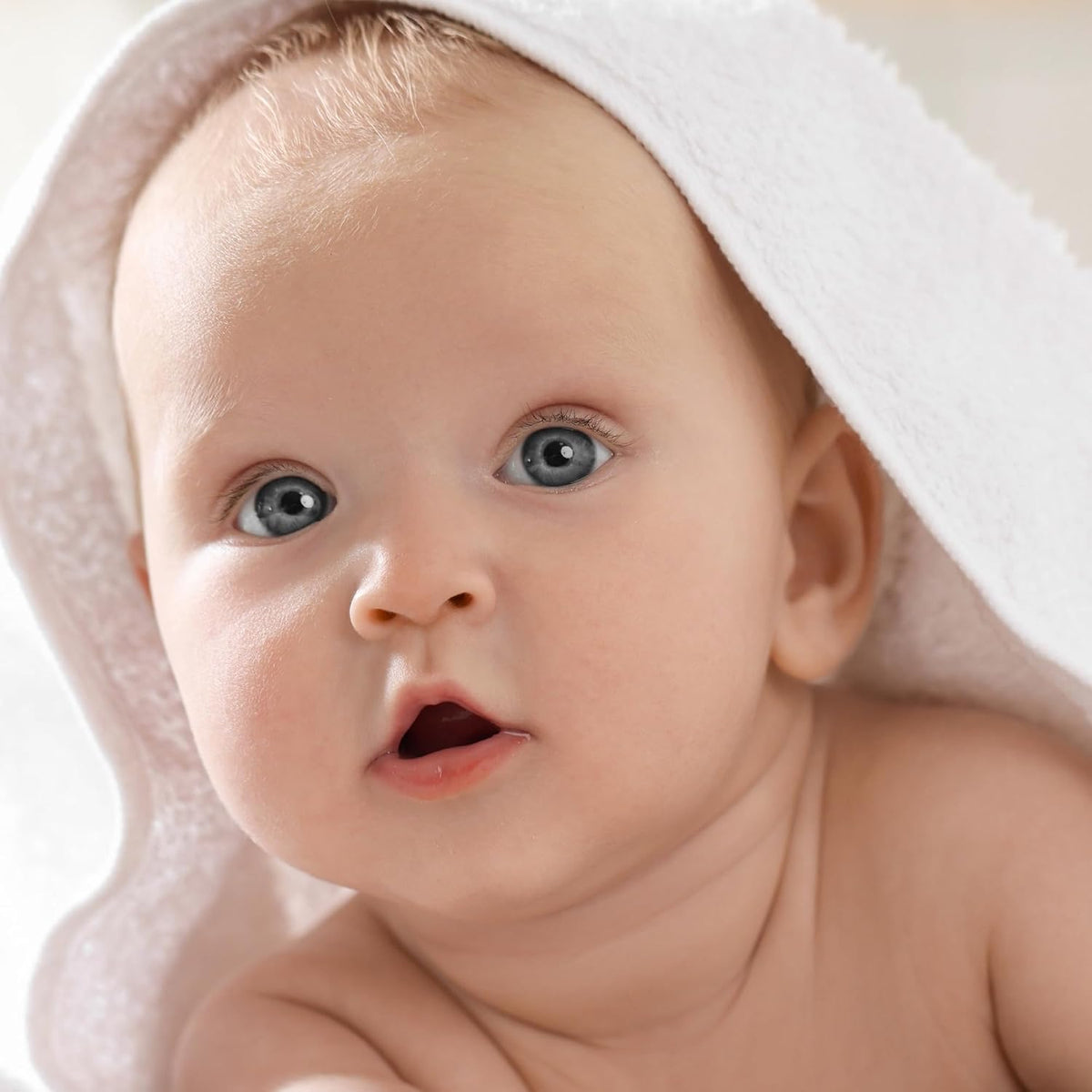 butterblu harper - 100% organic cotton hooded towels, close-up detail