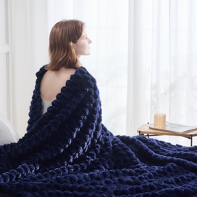 NEWCOSPLAY Super Soft Queen Blanket Dark Navy Premium Silky Flannel Fleece 3D - Image 3