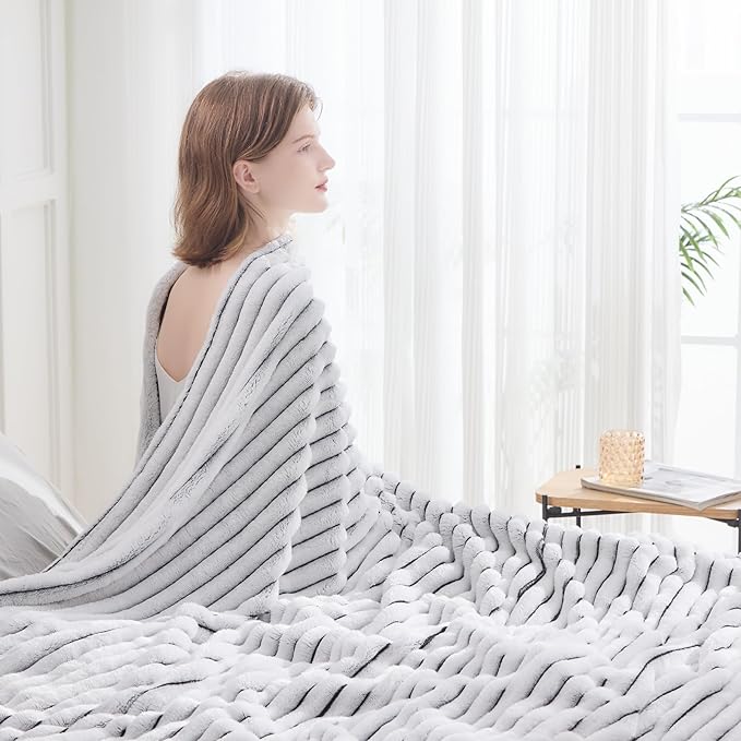 NEWCOSPLAY Super Soft Throw Blanket Black and White Premium Silky Flannel - Image 7