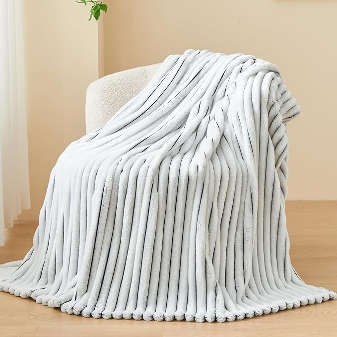 NEWCOSPLAY Super Soft Twin Blanket Black and White Premium Silky Flannel Fleece by NEWCOSPLAY