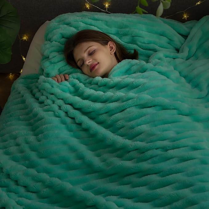 NEWCOSPLAY Super Soft King Blanket Aqua Premium Silky Flannel Fleece 3D Ribbed - Image 2