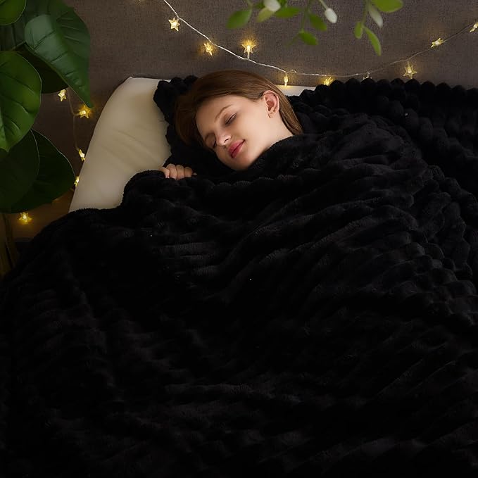 NEWCOSPLAY Super Soft Queen Blanket Black Premium Silky Flannel Fleece 3D - Image 2