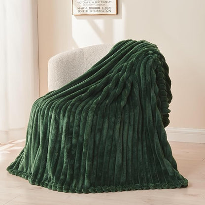 NEWCOSPLAY Super Soft King Blanket Dark Green Premium Silky Flannel Fleece 3D - Image 9