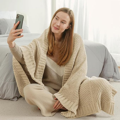 Amélie Home Chevron Chenille Knit Throw Blanket - Image 8