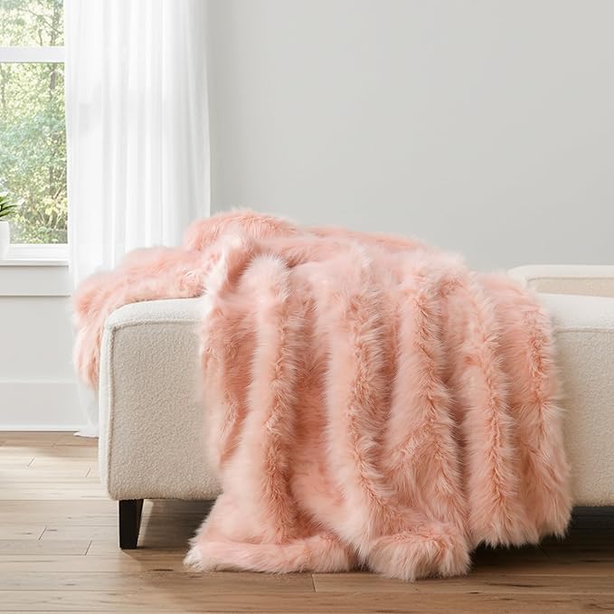HORIMOTE HOME Pink Faux Fur Throw Blanket, Long Pile Light Pink Fur Blanket by HORIMOTEHOME