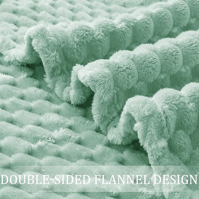 Exclusivo Mezcla King Size Fleece Blanket - Image 6