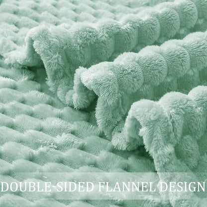 Exclusivo Mezcla King Size Fleece Blanket - Image 6