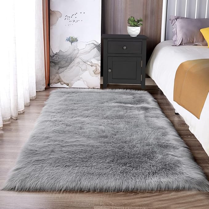 Latepis 3x5 Faux Sheepskin Rug, Faux Fur Rug by Latepis