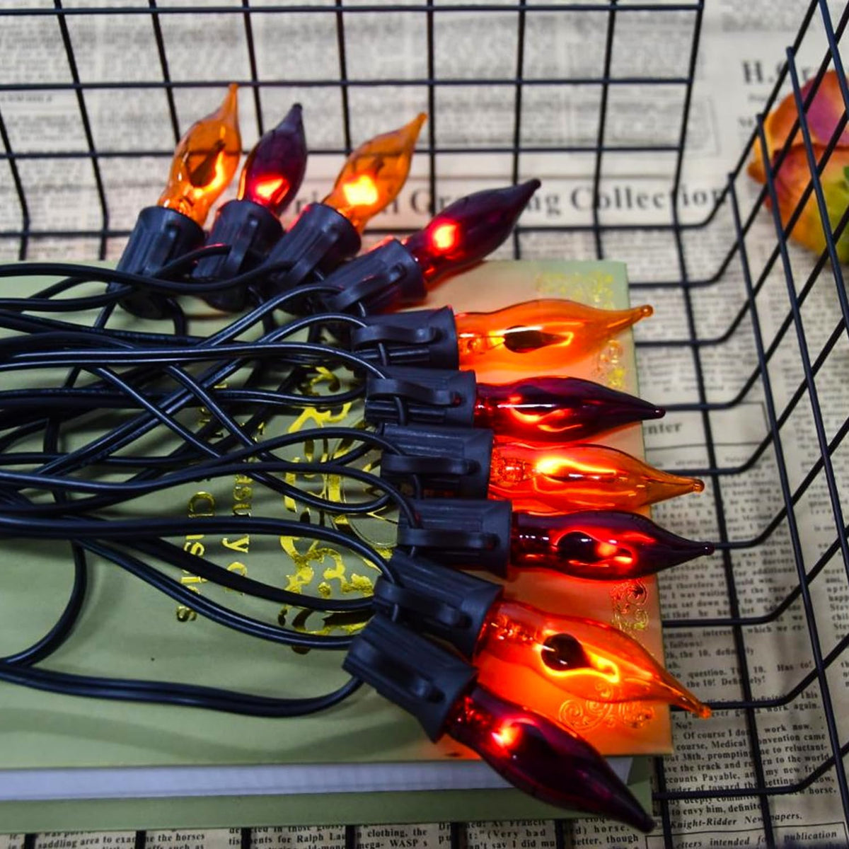 27.8Ft Orange and Purple Halloween Lights Flame String Lights, Spooky Flicker Flame Lights String with 25 + 4 Orange Purple C18 Bulbs, for Halloween Home Fireplace Yard Party Indoor Outdoor Decor