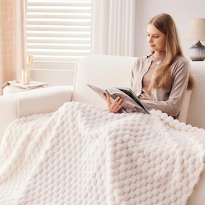 NEWCOSPLAY Super Soft King Blanket Ivory Premium Silky Flannel Fleece 3D Clouds - Image 8
