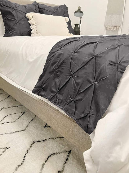 Bed Runner Set - 100% Pure Cotton 800 Thread Count - Luxury 1 Pinch Pleated Bed - Image 3