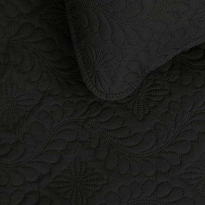 Easy-Going Twin Size Reversible Quilt Set - Image 3