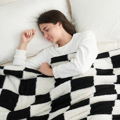 Snuggle Sac Faux Fur Checkered Blanket Twin Size - Image 5